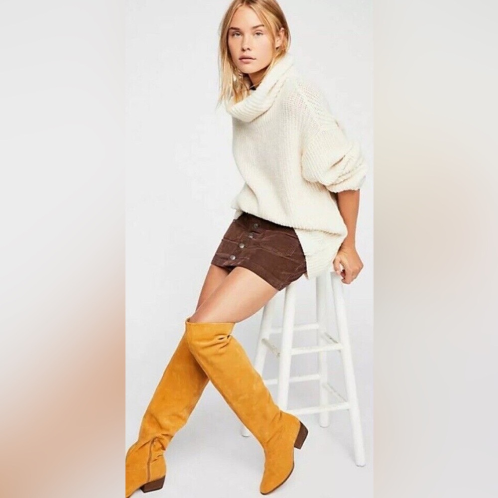 Free People Joanie Cord Skirt in Brown, Size 25, We The Free Mini Corduroy - Picture 2 of 8